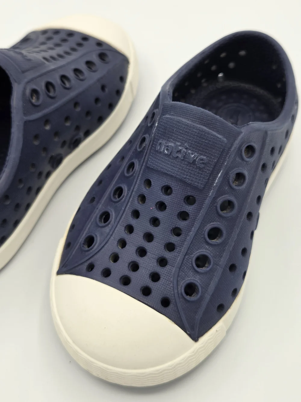 Native Jefferson Kids Slip-On Water Shoes Navy Size C5